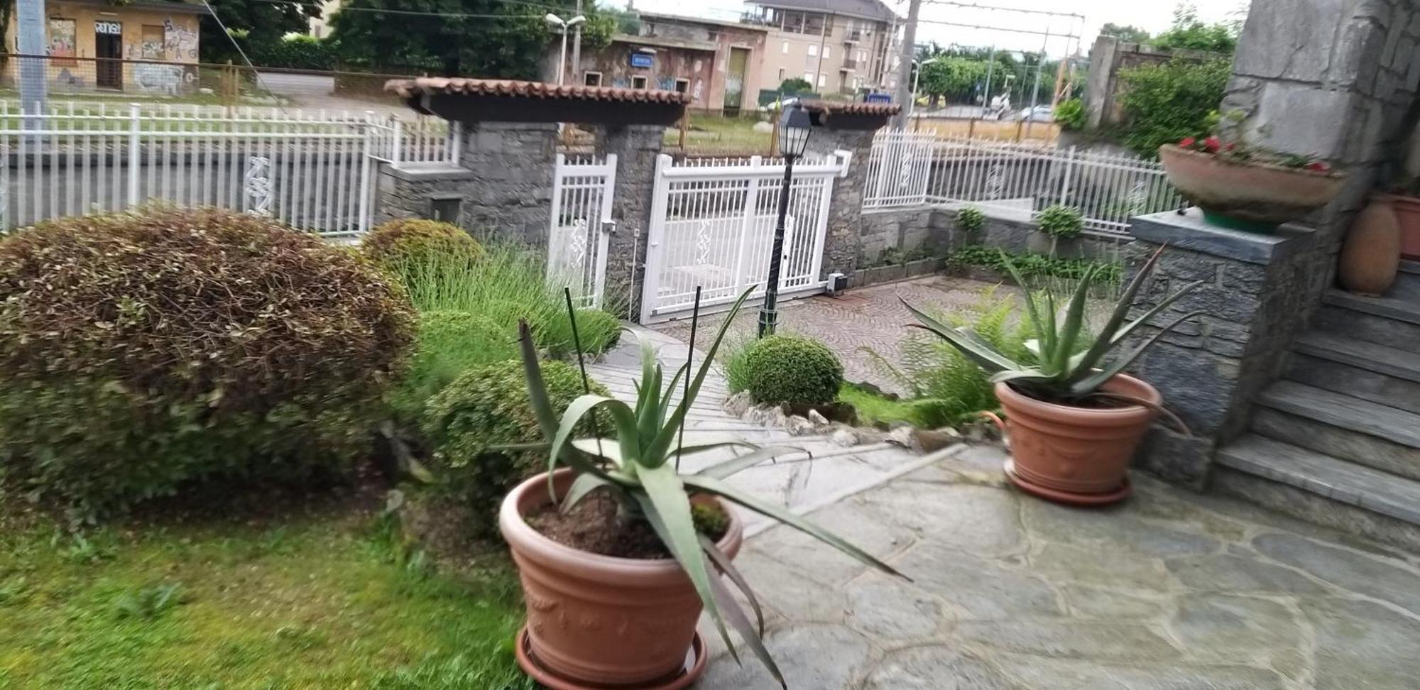 Bed&Breakfast Gli Oleandri Stresa Esterno foto
