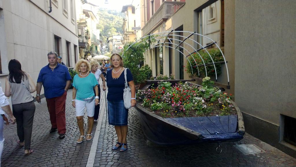 Bed&Breakfast Gli Oleandri Stresa Esterno foto