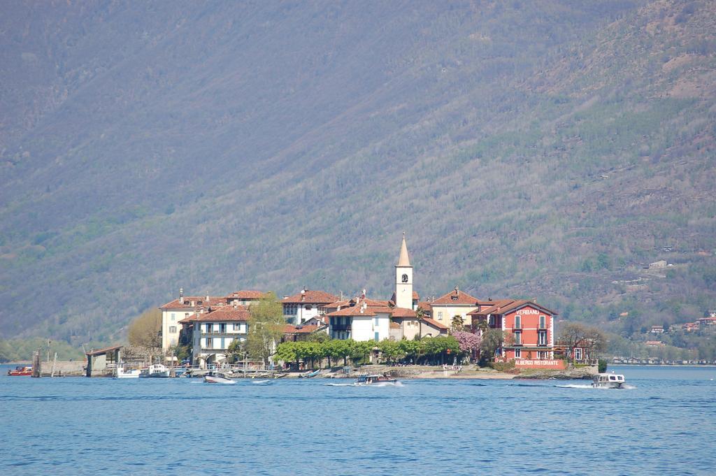 Bed&Breakfast Gli Oleandri Stresa Esterno foto