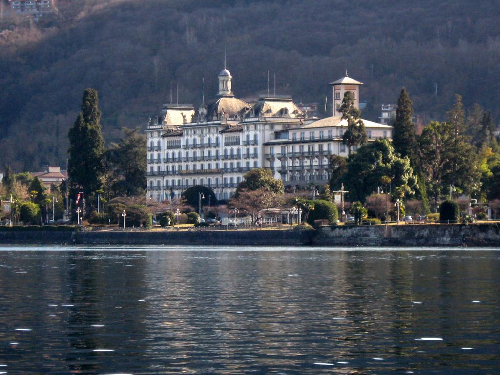 Bed&Breakfast Gli Oleandri Stresa Esterno foto